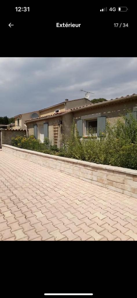 Maison Villa Pierrevert Εξωτερικό φωτογραφία