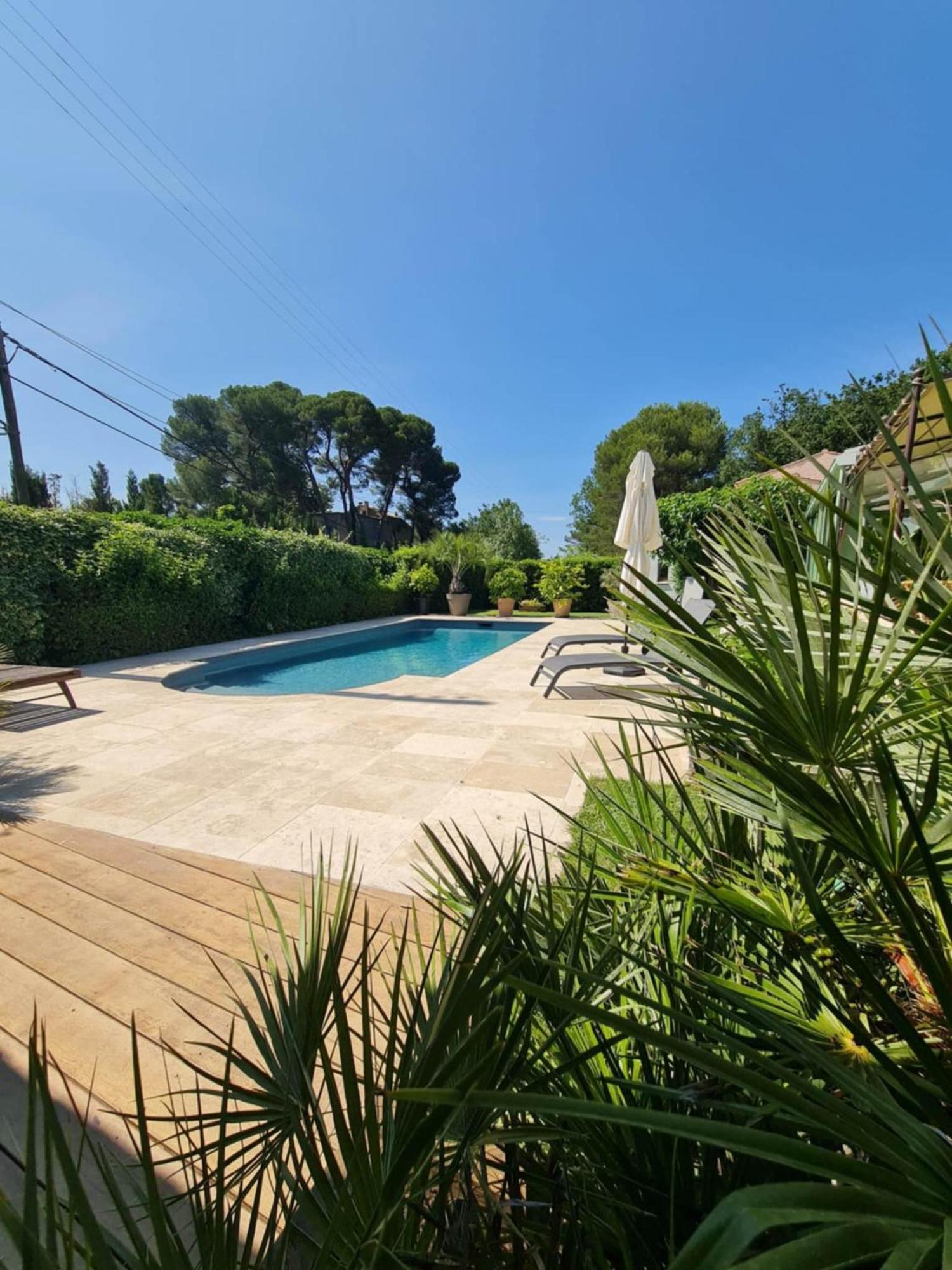 Maison Villa Pierrevert Εξωτερικό φωτογραφία
