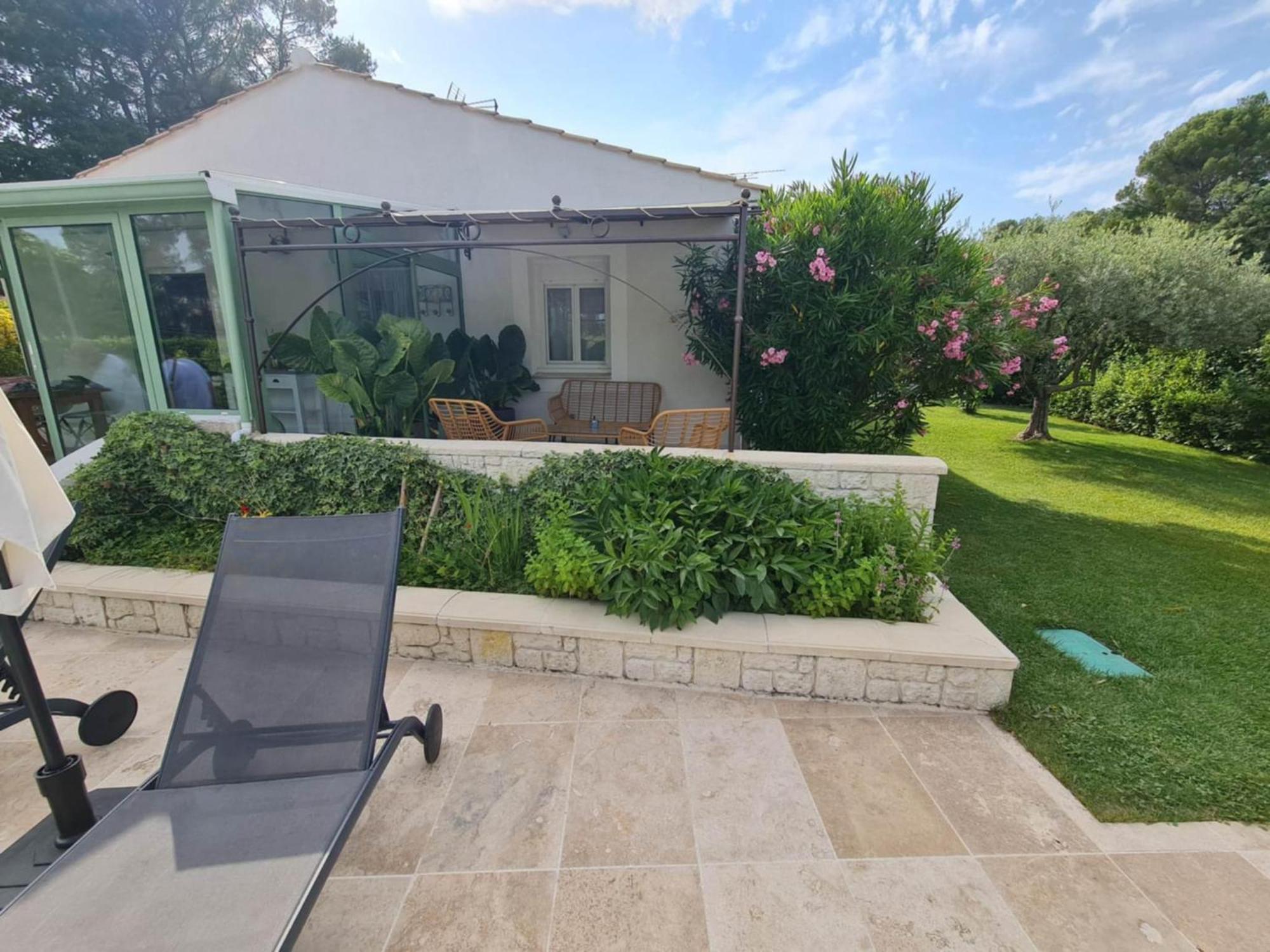 Maison Villa Pierrevert Εξωτερικό φωτογραφία